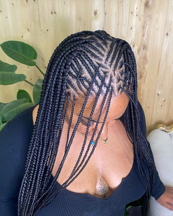 Mid-Back Black Fulani Braids, Curly Mid-Back Black Fulani Braids, Curly — Braids to the Side