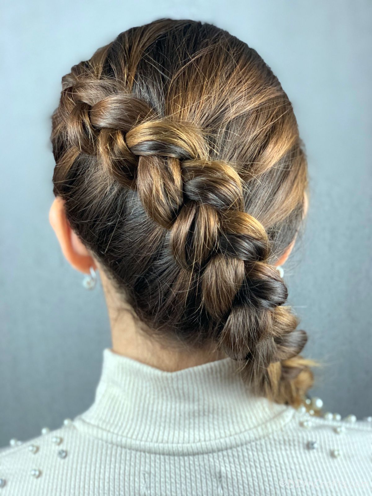 Mid-Back Dark Brown Dutch Braid Mid-Back Dark Brown Dutch Braid — Braids to the Side