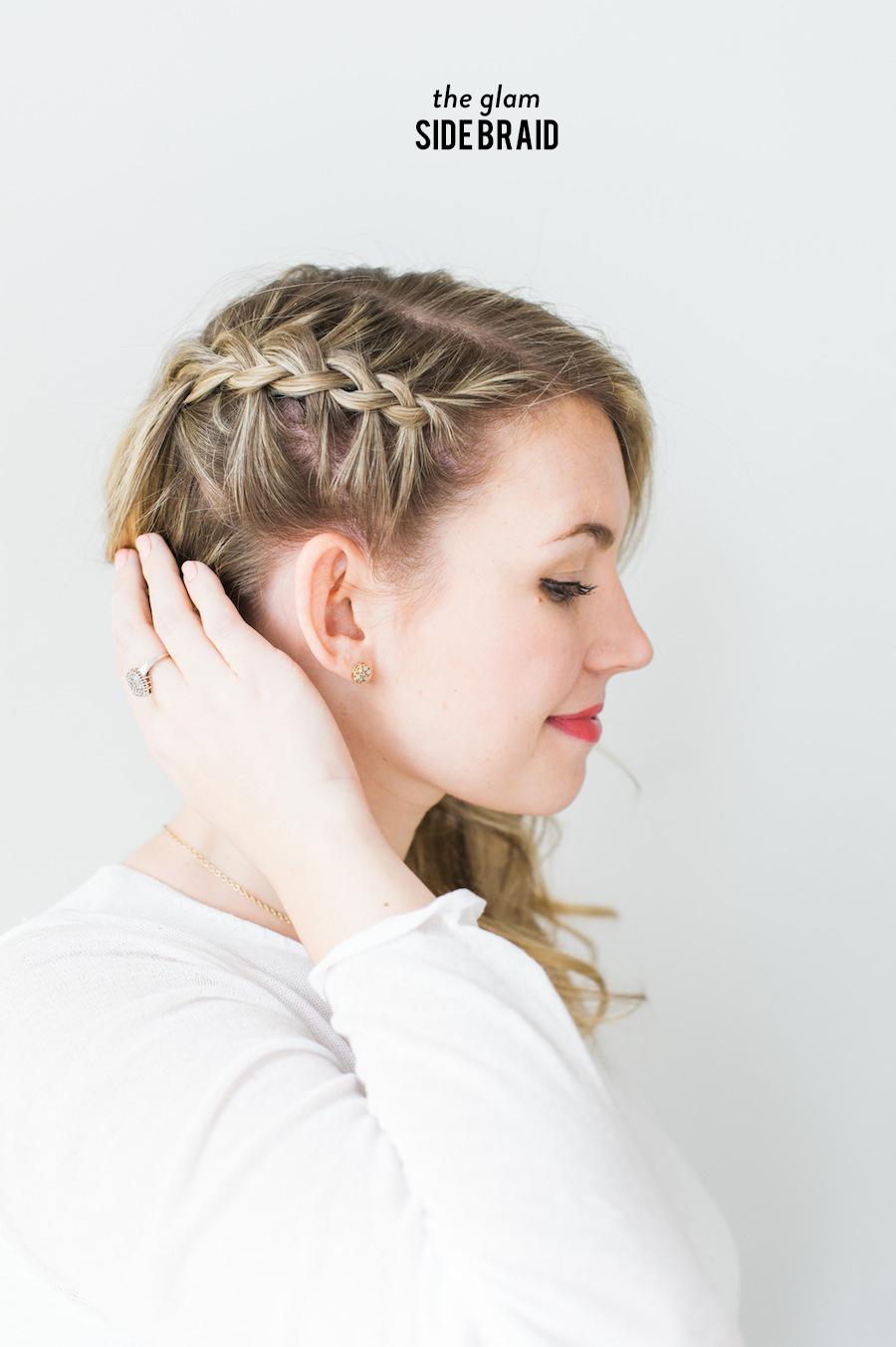 Collarbone Blonde Elegant Side Braid, Wavy Collarbone Blonde Elegant Side Braid, Wavy — Braids to the Side