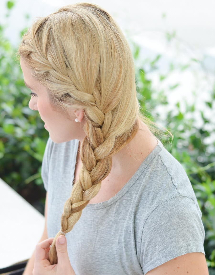 Collarbone Blonde Side Braid Collarbone Blonde Side Braid — Braids to the Side