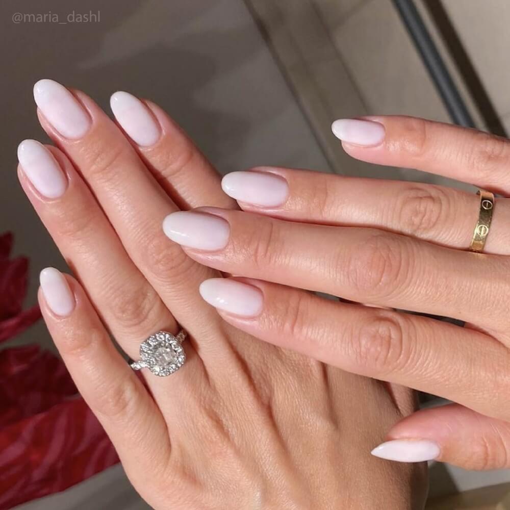 Short Oval Nails With Minimalist White Line Art — Bride Nail
