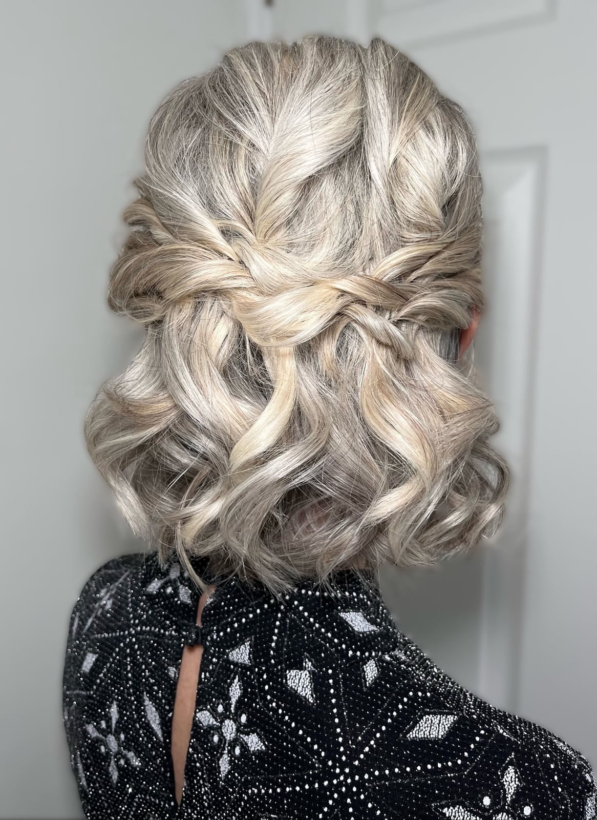 Collarbone Ash Blonde Half Up Twisted Curls — Bridesmaid Hairstyles Half Up