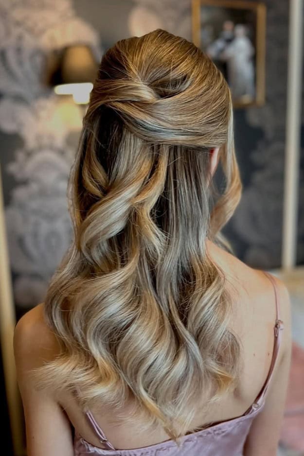 Medium Ash Blonde Half Up Romantic Waves — Bridesmaid Hairstyles Half Up