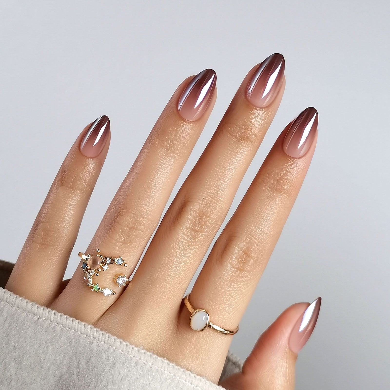 Chrome Ombre Almond Nails Chrome Ombre Almond Nails — Brown Almond Nails