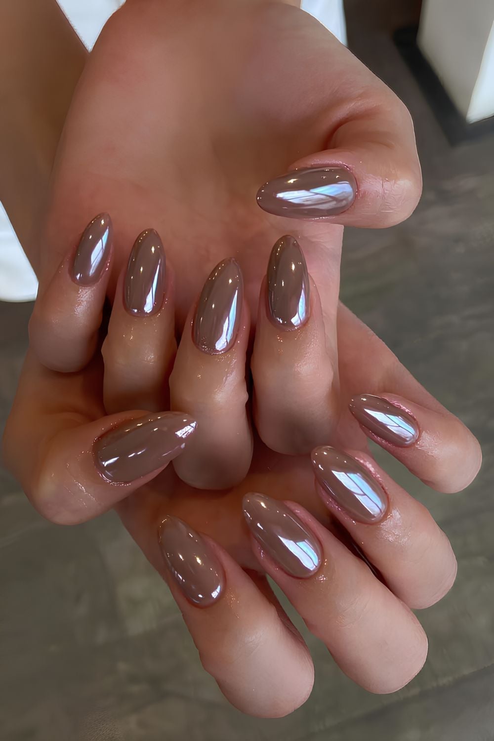 Iridescent Brown Chrome Medium Almond Nails — Brown Chrome Nails