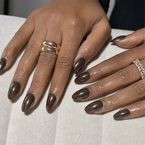 Mirror Deep Brown Chrome Short Oval Nails — Brown Chrome Nails