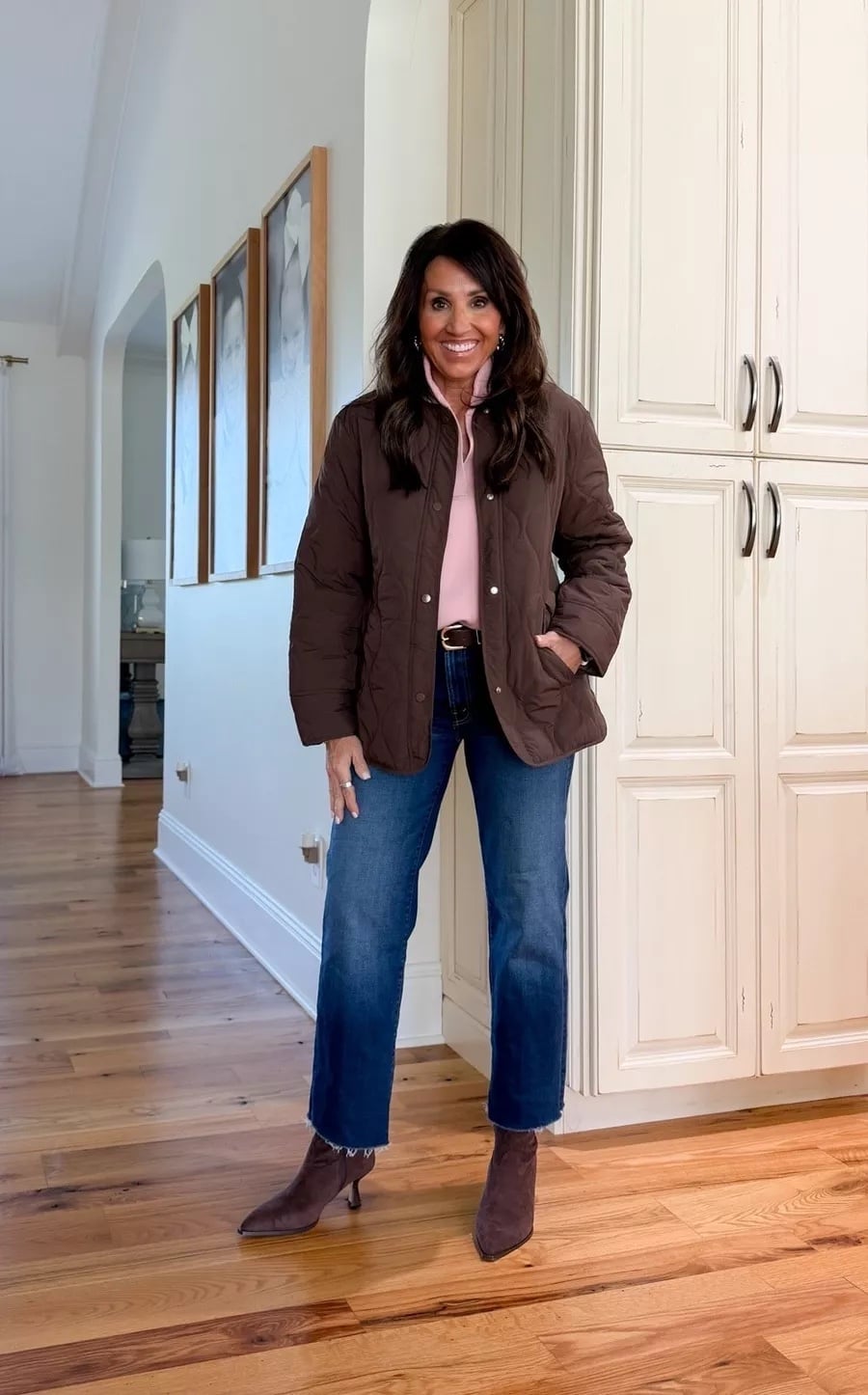 Brown Quilted Jacket with Pink Polo and Jeans Brown Quilted Jacket with Pink Polo and Jeans — Brown Jacket Outfit