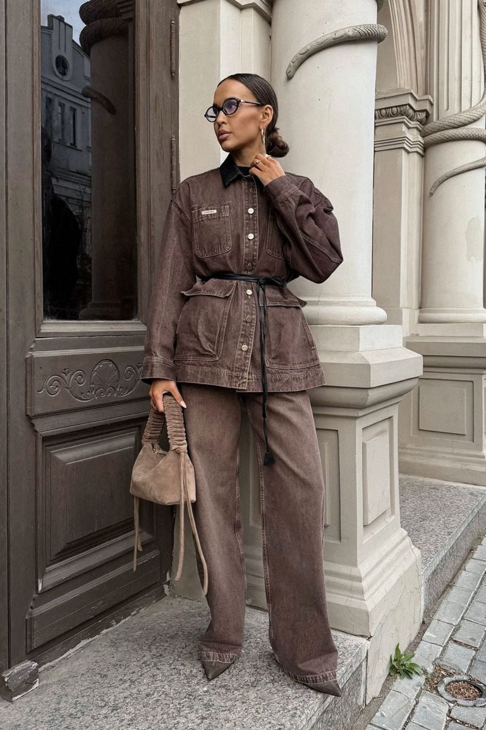 Brown Denim Cargo Set for a Casual Look — Brown Pants Outfits