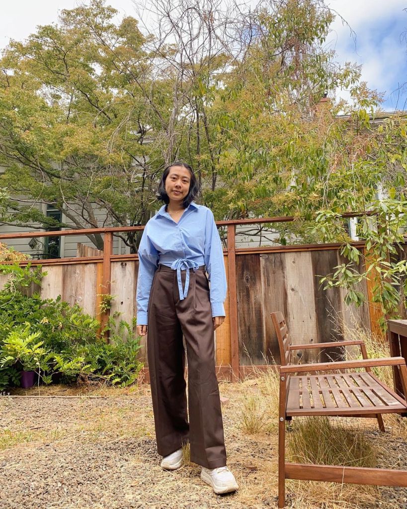 Brown Trousers with a Tied Shirt and White Sneakers — Brown Pants Outfits