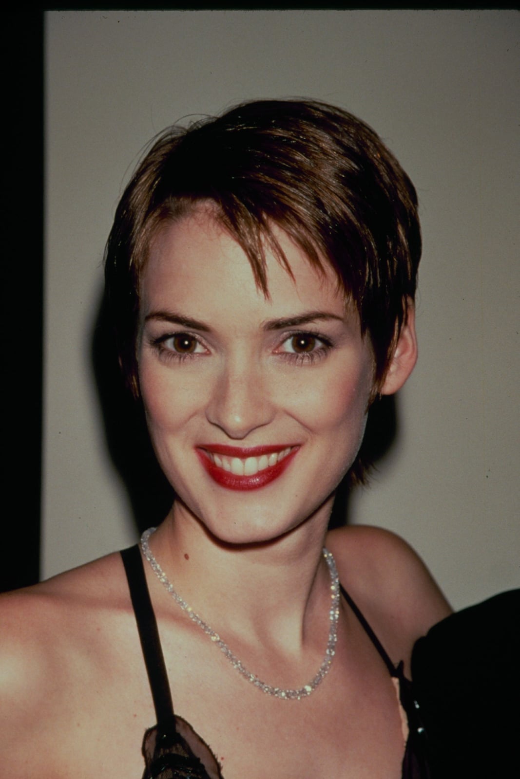 Classic Pixie With Side Swept Bangs — Brown Pixie
