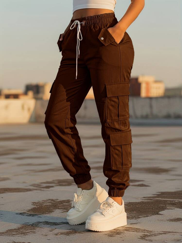 Brown Cargo Sweatpants With Utility Pockets Brown Cargo Sweatpants With Utility Pockets — Brown Sweatpants Outfit