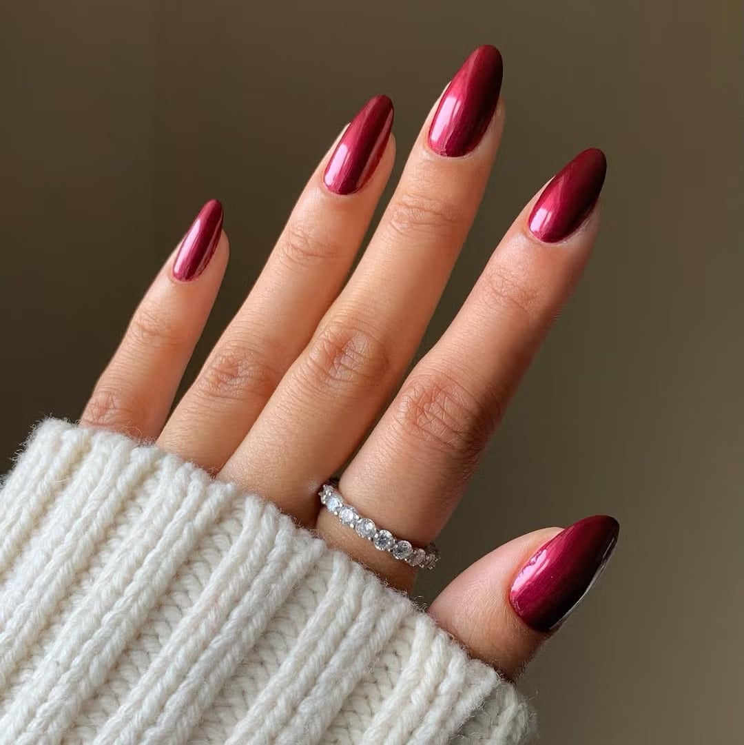 Almond Burgundy Swirls on Sheer Base Almond Burgundy Swirls on Sheer Base — Burgundy Chrome Nails