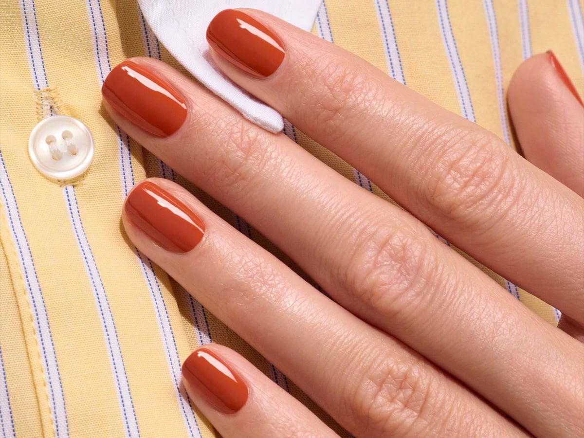 Glossy Burnt Orange Short Oval Nails Glossy Burnt Orange Short Oval Nails — Burnt Orange Nails