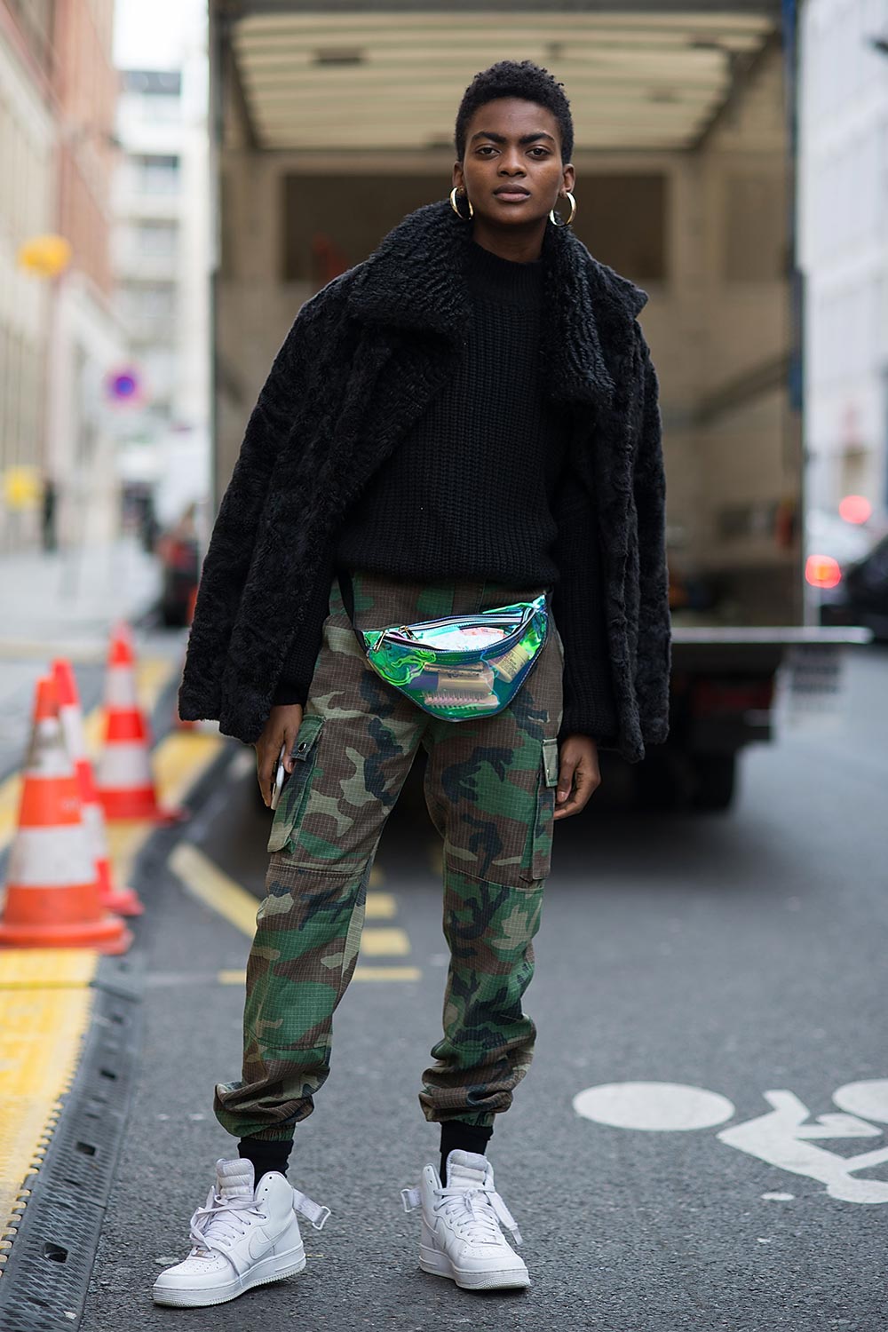 Camo Cargo Pants With A Faux Fur Coat And Fanny Pack, Nylon Camo Cargo Pants With A Faux Fur Coat And Fanny Pack, Nylon — Camo Outfits