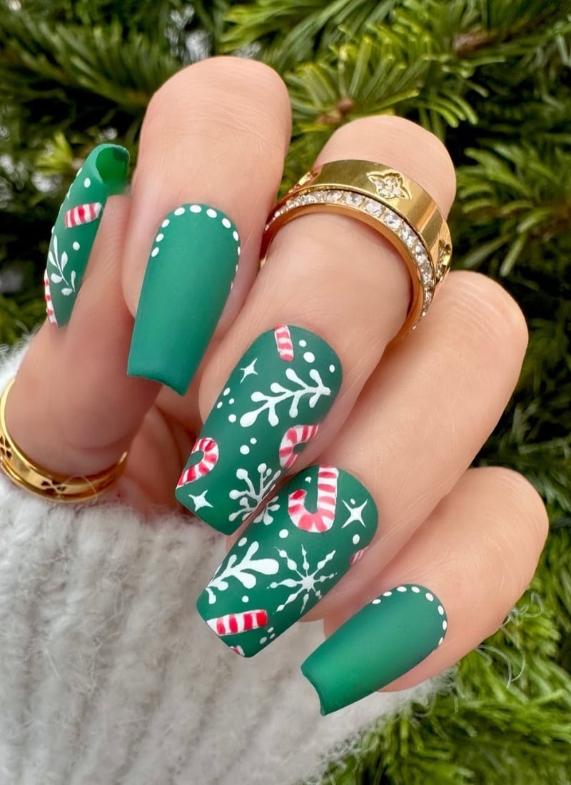 Matte Green Ballerina Candy Cane Snowflake Nails Matte Green Ballerina Candy Cane Snowflake Nails — Candy Cane Nails