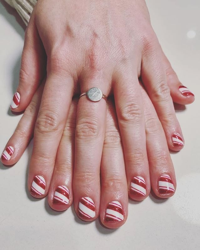 Diagonal Stripes Short Oval Candy Cane Nails, Glossy Diagonal Stripes Short Oval Candy Cane Nails, Glossy