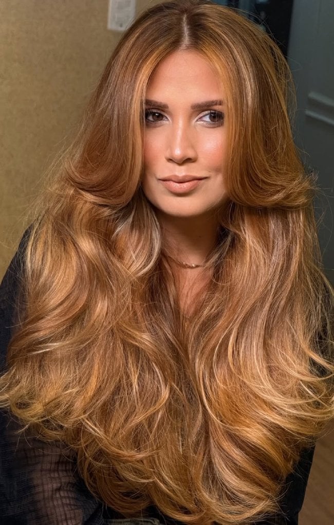 Mid-Back Wavy Hair With Toffee Layers — Caramel Brown Hair