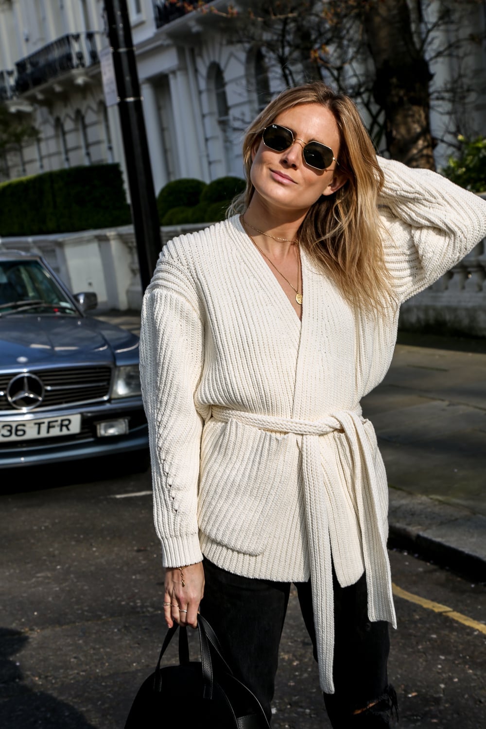 Belted Cream Cardigan for a Defined Waist — Cardigan Outfits Ideas