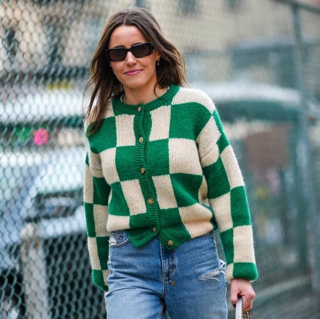 Checkerboard Cardigan with Distressed Jeans — Cardigan Outfits Ideas