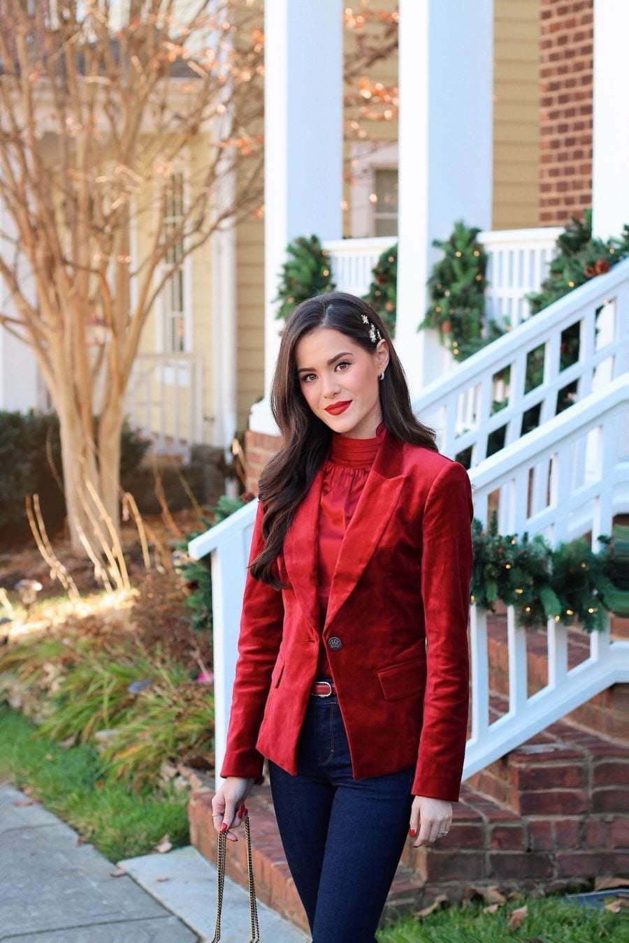 Velvet Blazer With Dark Wash Jeans — Casual Christmas Outfits