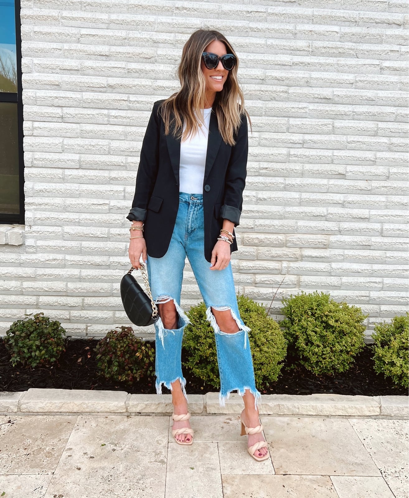 Black Blazer Over Ripped Jeans and T-Shirt — Casual Date Night Outfit