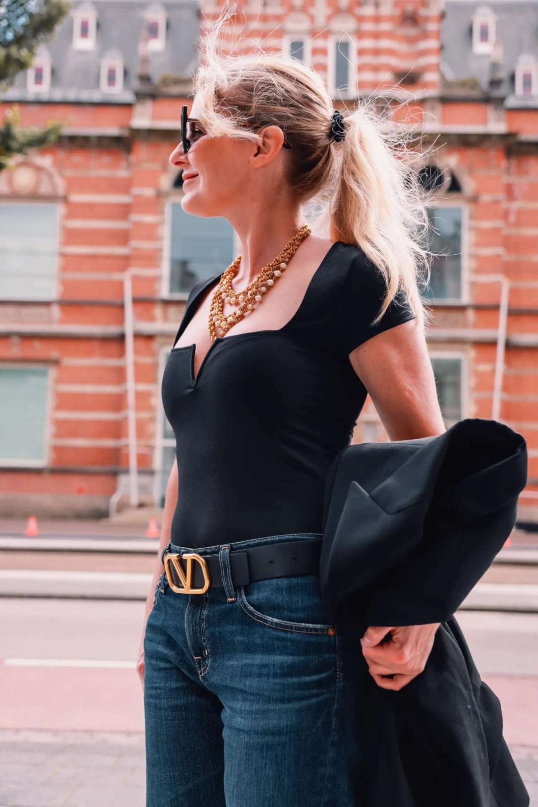 Skinny Jeans with Fitted Top and Draped Jacket — Casual Date Night Outfit