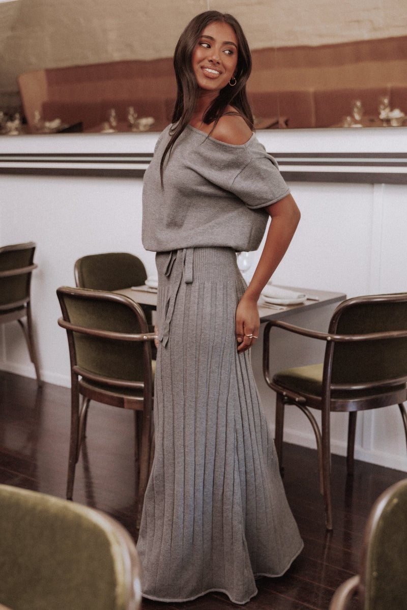 Gray Knit Off-The-Shoulder Dress Gray Knit Off-The-Shoulder Dress — Casual Dresses Outfits