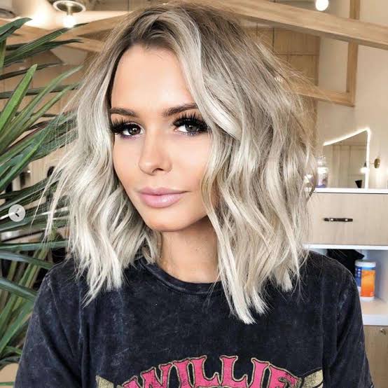 Ash Blonde Bob With Casual Blowout — Casual Hairstyles
