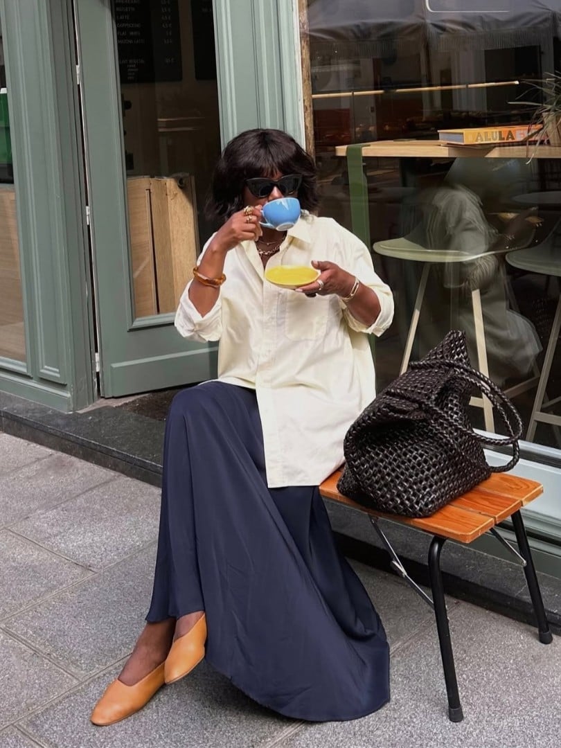 Oversized Cream Shirt with Navy Wide-Leg Trousers — Casual Outfits