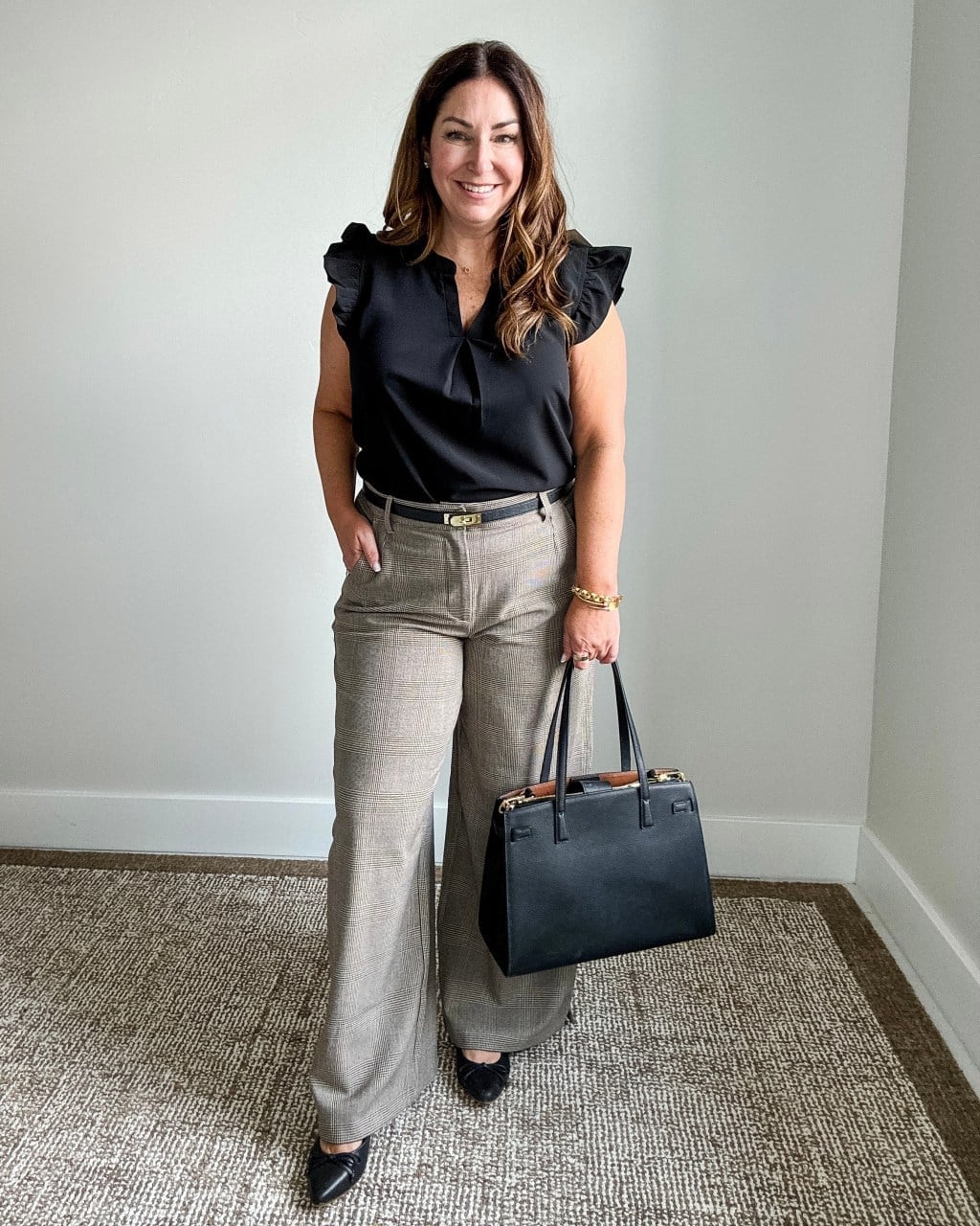 Black Ruffled Top with Plaid Wide-Leg Trousers Black Ruffled Top with Plaid Wide-Leg Trousers — Casual Work Outfits