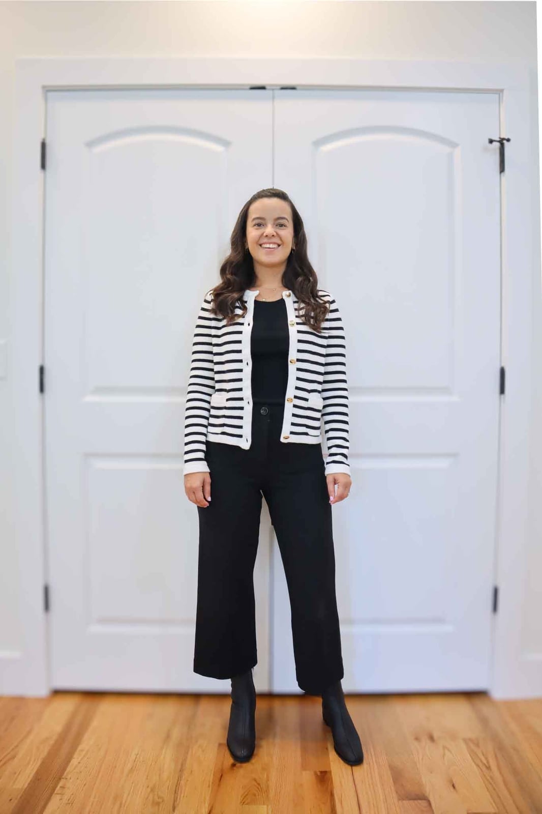 Striped Cardigan with Black Cropped Trousers Striped Cardigan with Black Cropped Trousers — Casual Work Outfits