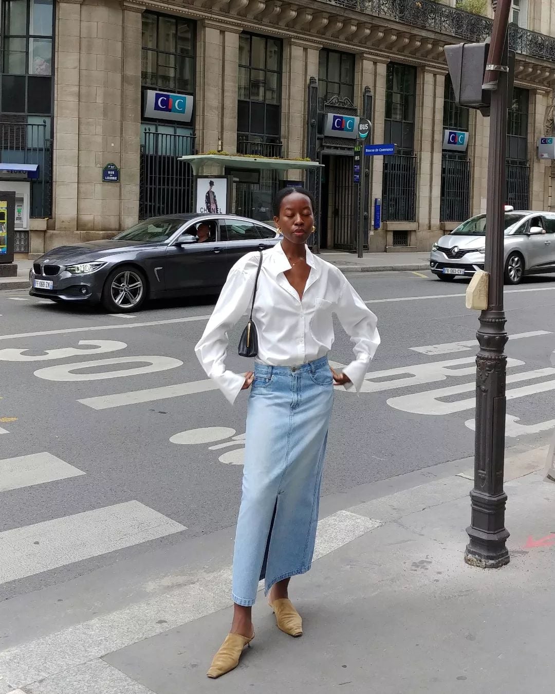 Oversized White Shirt with Denim Maxi Skirt Oversized White Shirt with Denim Maxi Skirt — Casual Work Outfits