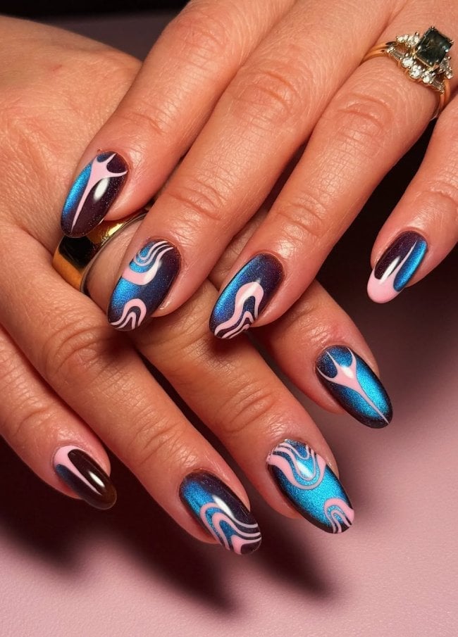 Medium Almond Blue Brown Cat Eye Swirls Medium Almond Blue Brown Cat Eye Swirls — Cat Eye Nail Art