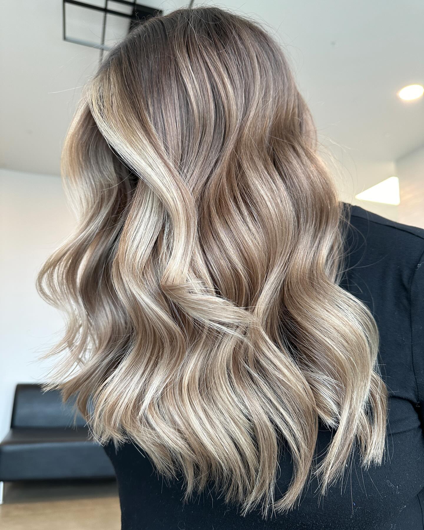 Champagne Blonde Waves With Dimensional Highlights