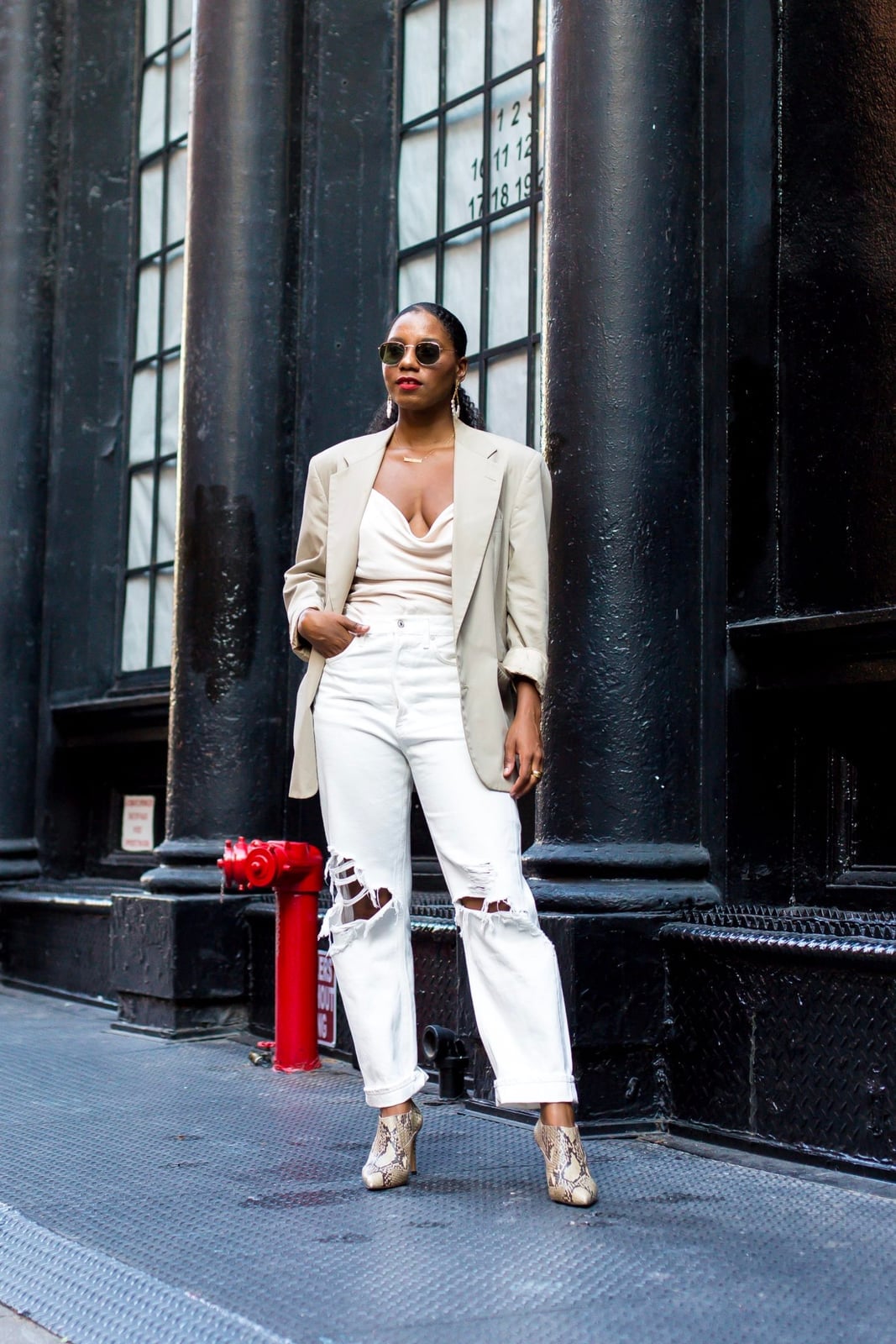 Distressed White Jeans with Snakeskin Boots Distressed White Jeans with Snakeskin Boots — Chic Style