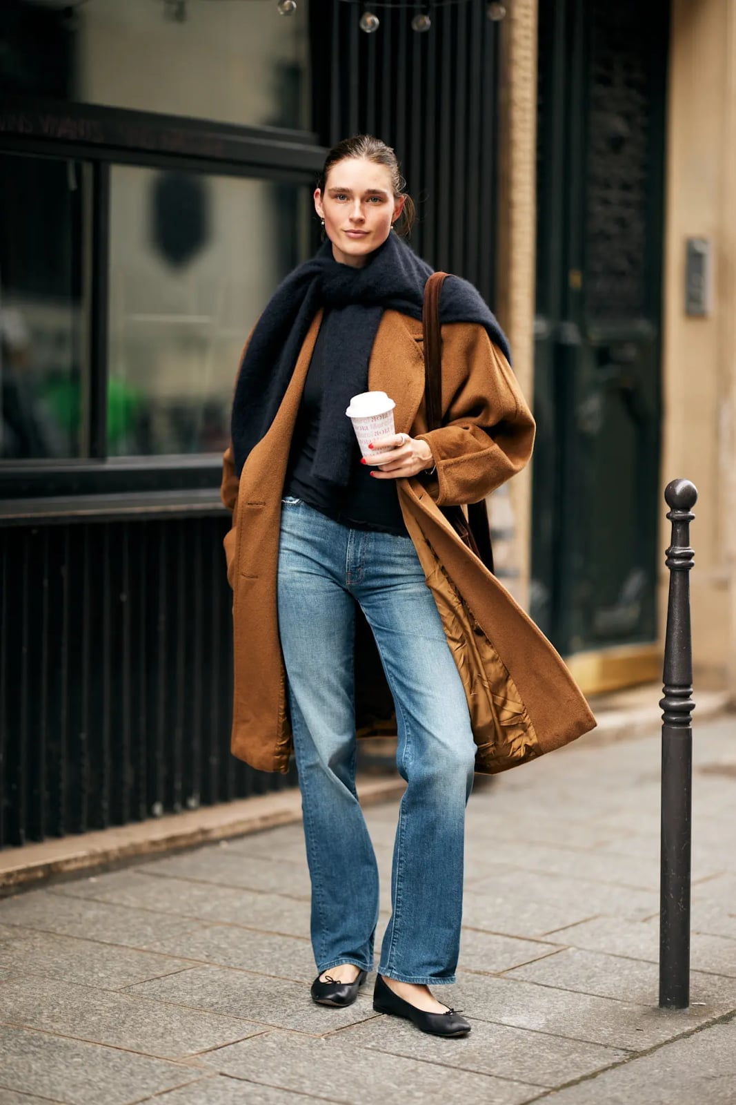Brown Oversized Coat with Blue Jeans Brown Oversized Coat with Blue Jeans — Chic Style