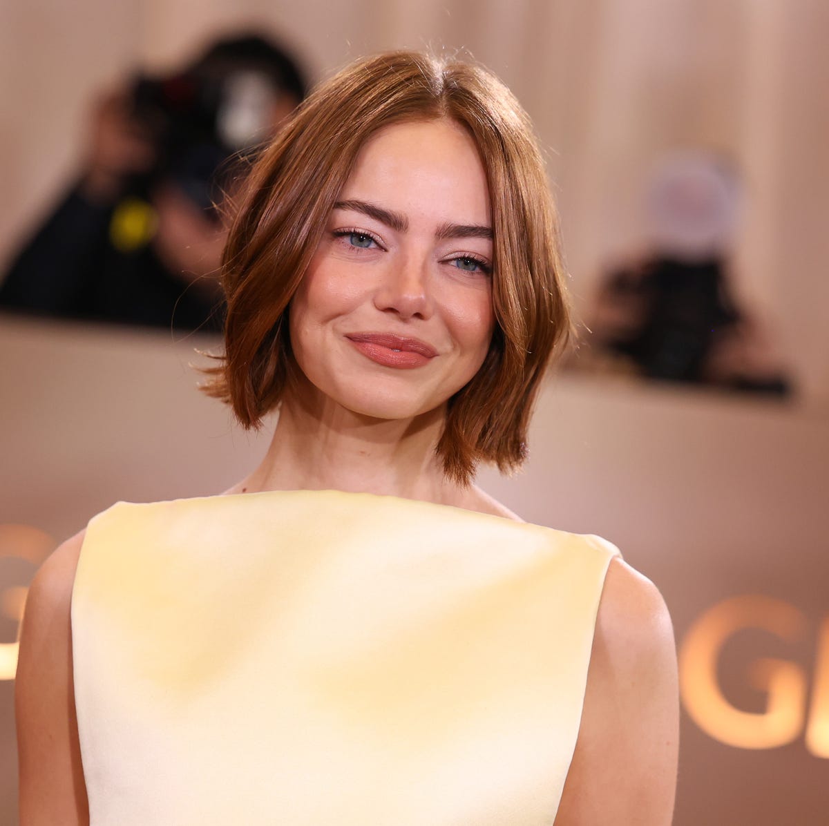 Effortless Auburn Bob With Wispy Bangs Effortless Auburn Bob With Wispy Bangs — Chin Length Bob