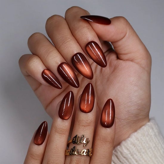 Vibrant Copper Cat Eye Chocolate Almond Nails Vibrant Copper Cat Eye Chocolate Almond Nails — Chocolate Nails
