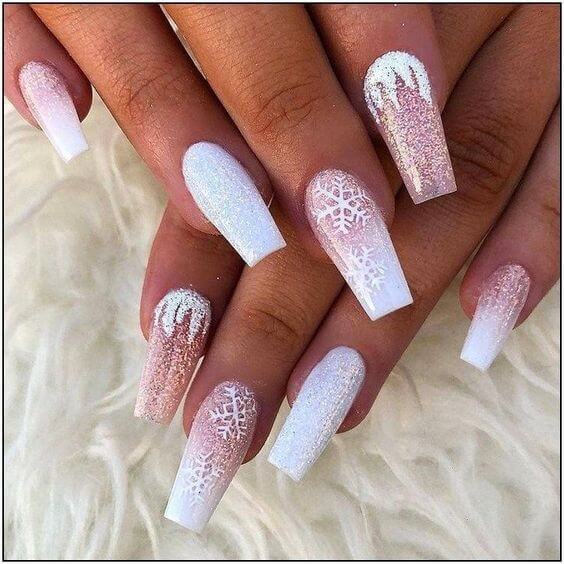 Long Coffin White Pink Glitter Ombre With Snowflakes, коффин Long Coffin White Pink Glitter Ombre With Snowflakes, коффин — Christmas Acrylic Nails