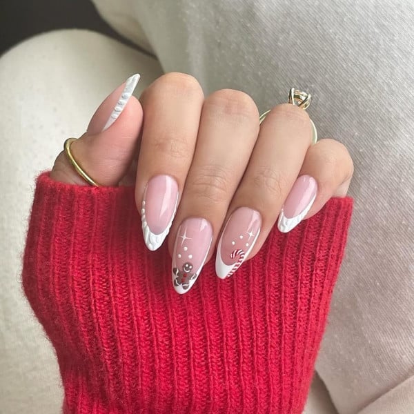 Medium Oval Gingerbread Candy Cane Dot French Tips — Christmas French Tips
