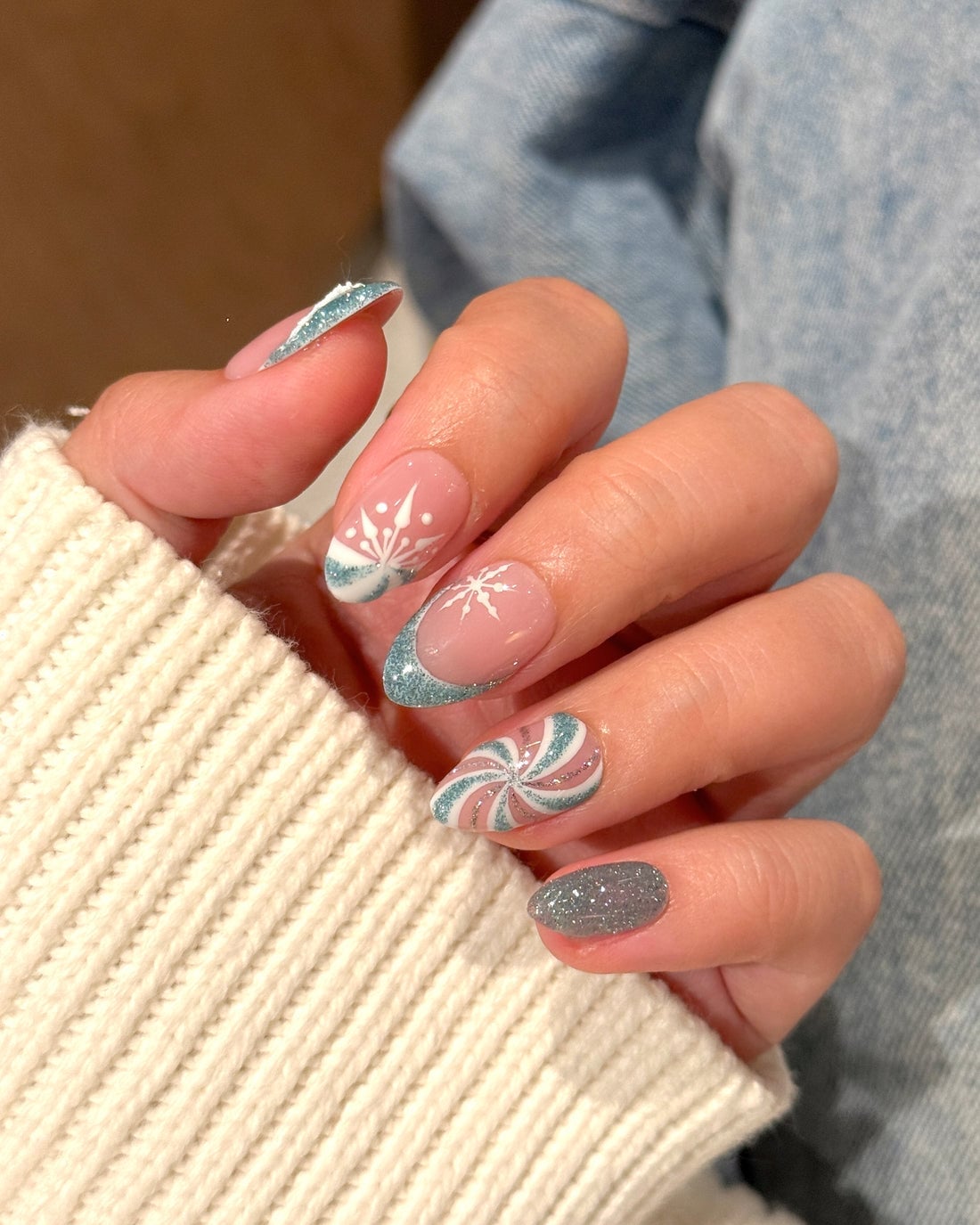 Peppermint Swirl Silver Glitter Accent Medium Almond Nails Peppermint Swirl Silver Glitter Accent Medium Almond Nails — Christmas Nails