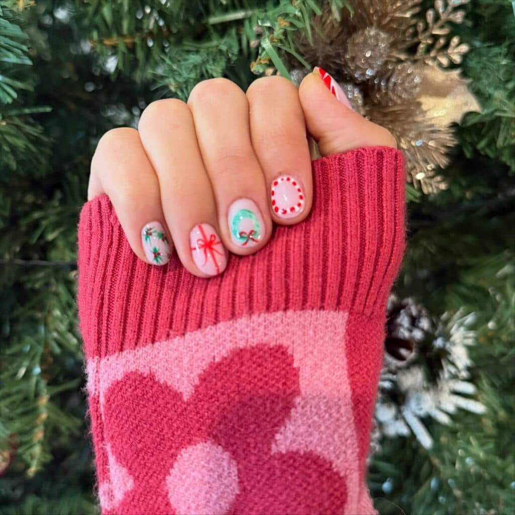 Short Square Clear Glitter French Tip Snowflake Nails — Christmas Nails Short