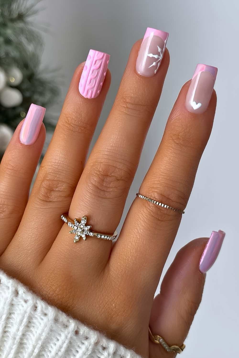 Short Pink And White Christmas Nails — Christmas Pink Nails