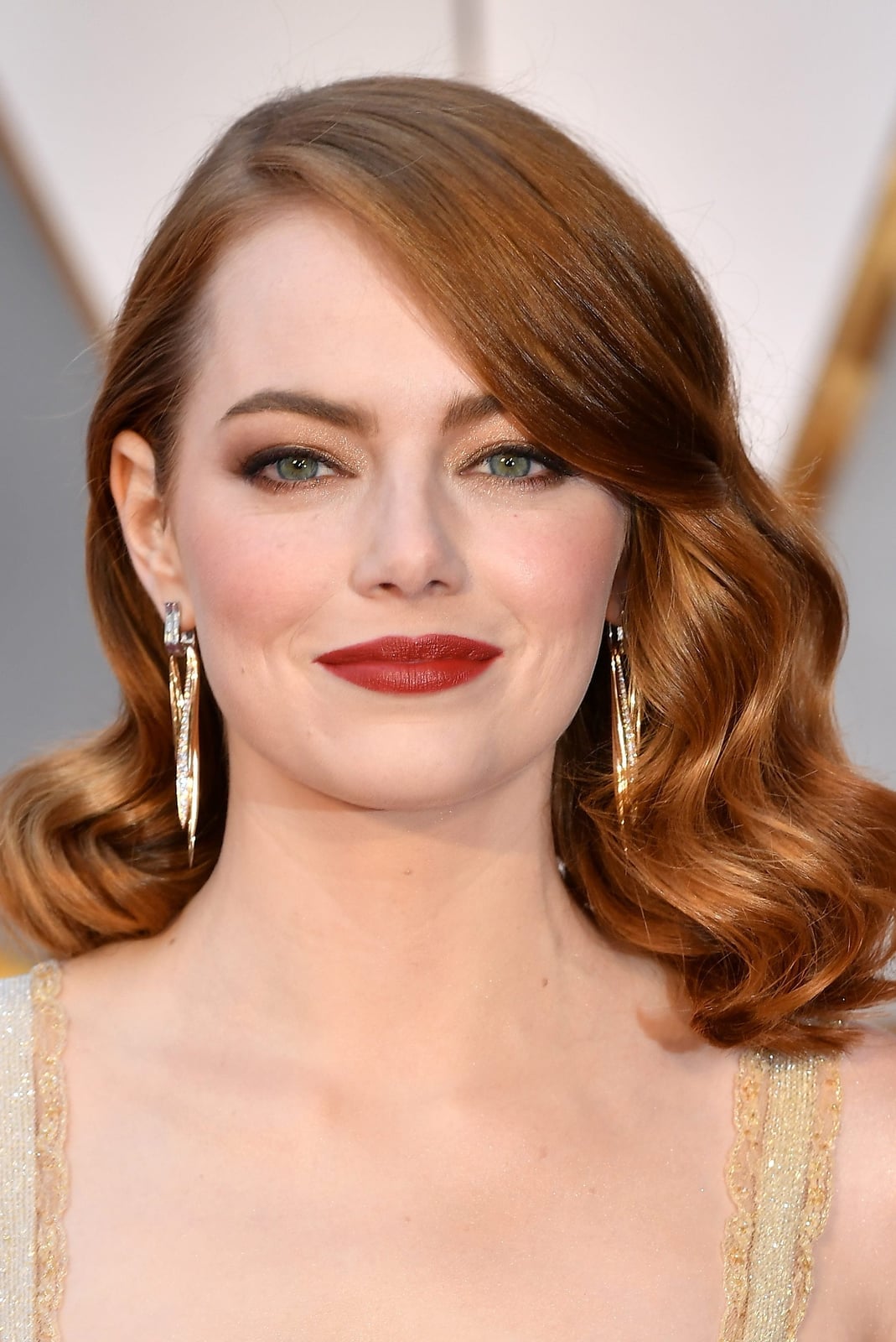 Shoulder Length Cut With Face Framing Layers Shoulder Length Cut With Face Framing Layers — Cinnamon Hair