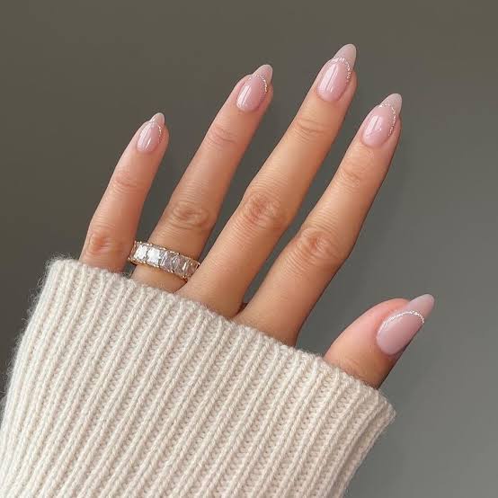Delicate Gold Line Art Short Almond Nails — Classy Nails