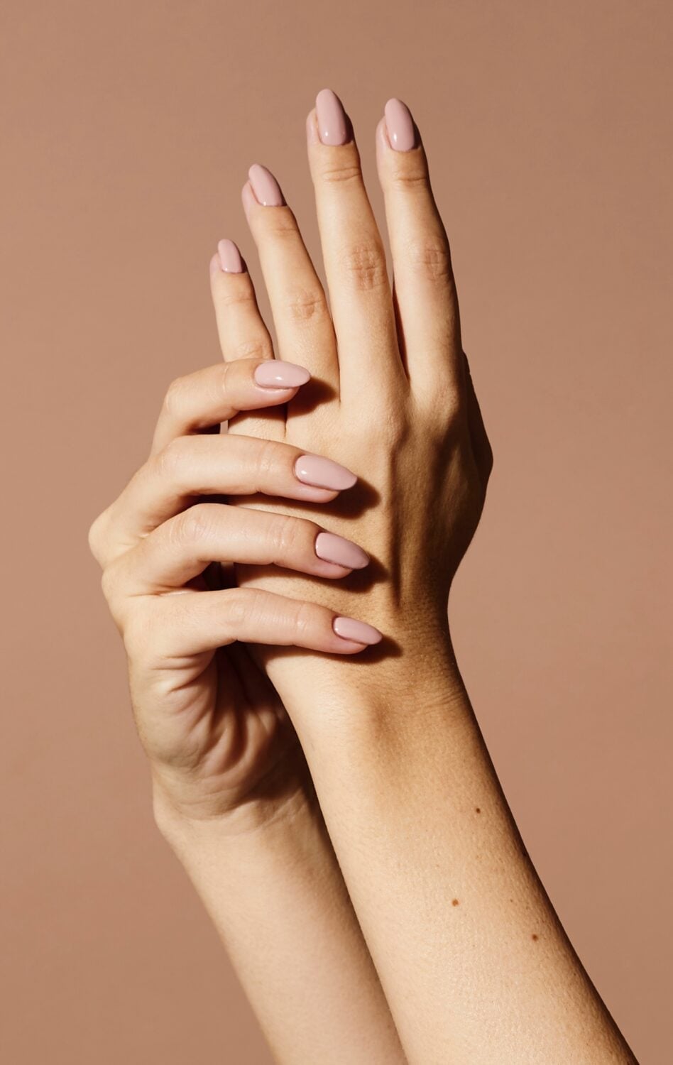 Neutral Beige Pink Medium Almond Nails Neutral Beige Pink Medium Almond Nails — Clean Girl Nails