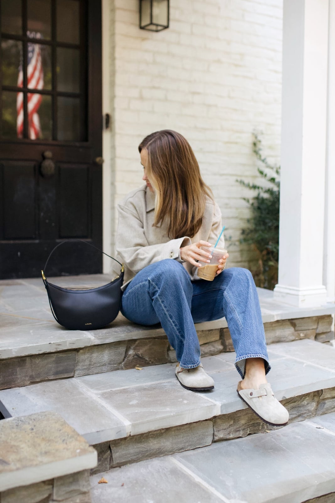Suede Clogs with Cropped Jacket and Jeans Suede Clogs with Cropped Jacket and Jeans — Clogs Outfits