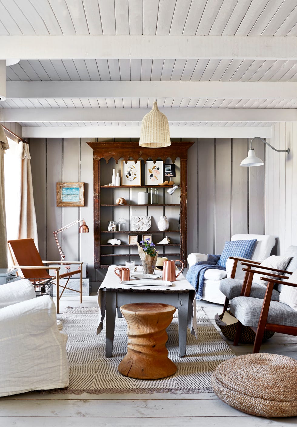 Relaxed Living Space With Natural Textures — Coastal Style