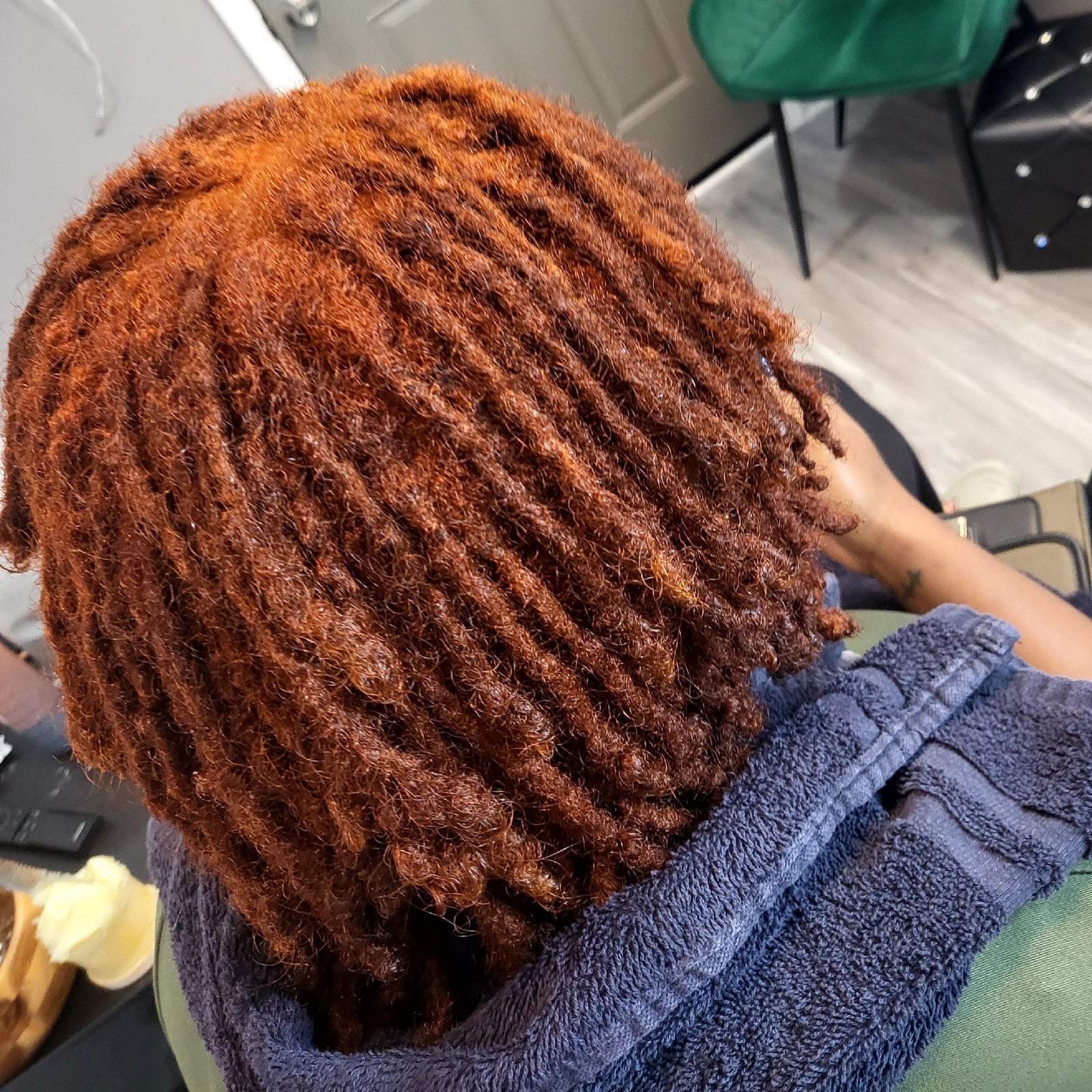 Short Rounded Copper Orange Locs Short Rounded Copper Orange Locs — Color Locs