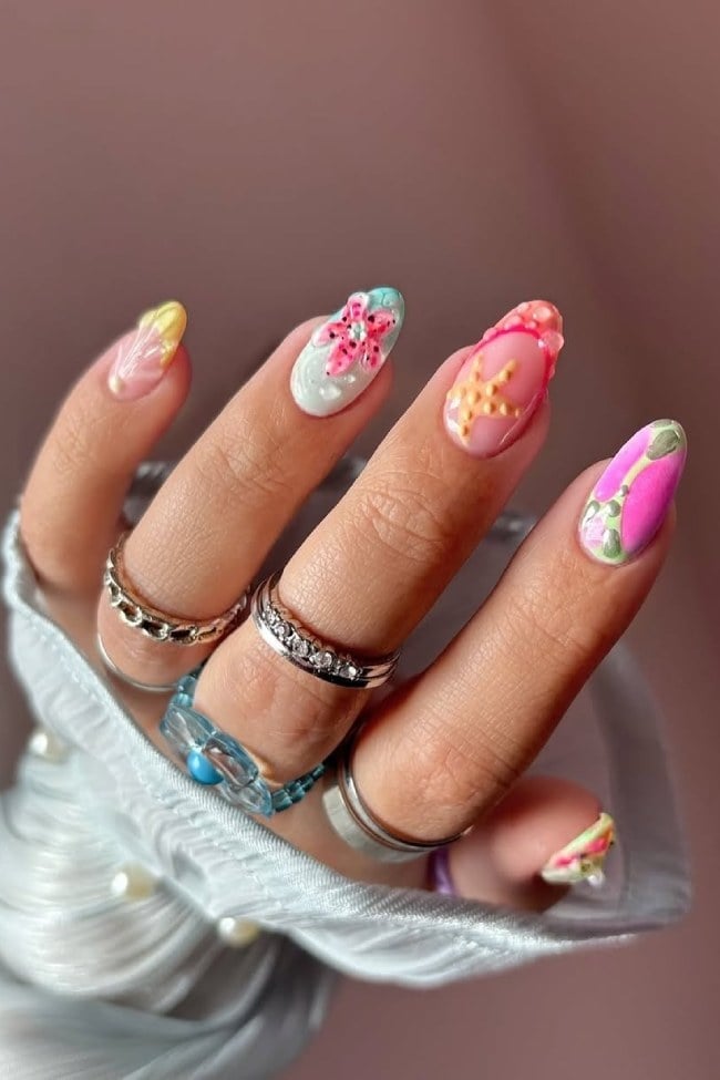 3D Floral and Sea Life Medium Almond Nails 3D Floral and Sea Life Medium Almond Nails — Colorful Nails